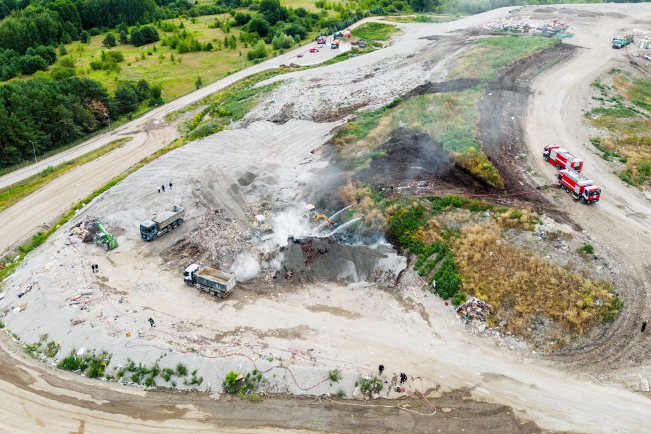 Gaisras Lapių sąvartyne: kur sklinda teršalai?