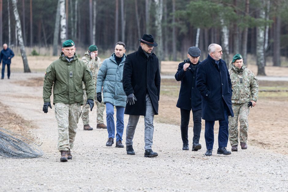 Pristatytas Rūdninkų poligone esantis kontrmobilumo parkas