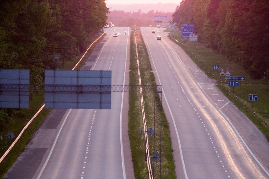 I. Žilienė: atmetus siūlymą ilgiau riboti greitį, bus ieškoma kitų būdų taupyti degalus 