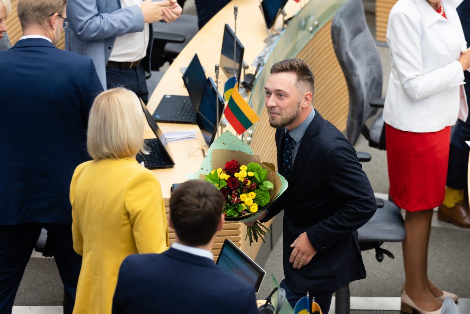 Seimo opozicinei Demokratų frakcijai vadovaus L. Savickas, Regionų – R. Tamašunienė