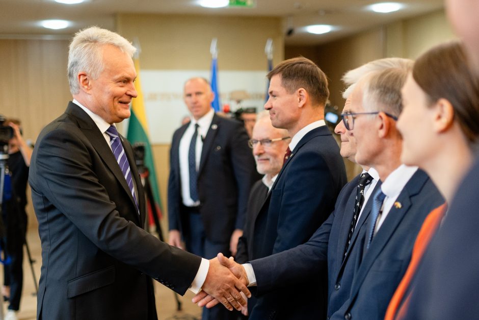 Seimo valdyba ir prezidentas teigia neradę bendros pozicijos dėl ribojimų baltarusiams