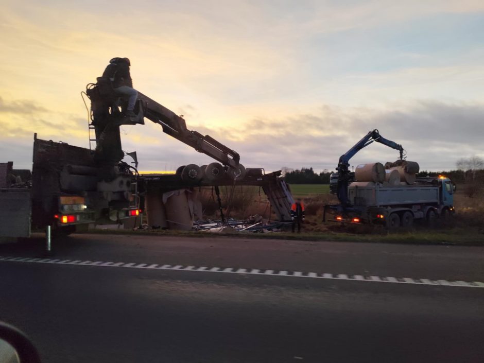 Kauną paralyžiavo avarijos: eismas stovi, kai kurie į darbus eina pėsčiom