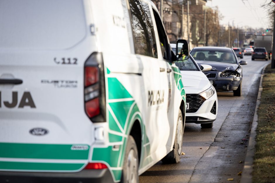 Avarija Raudondvario plente: negaliojo vieno vairuotojo pažymėjimas