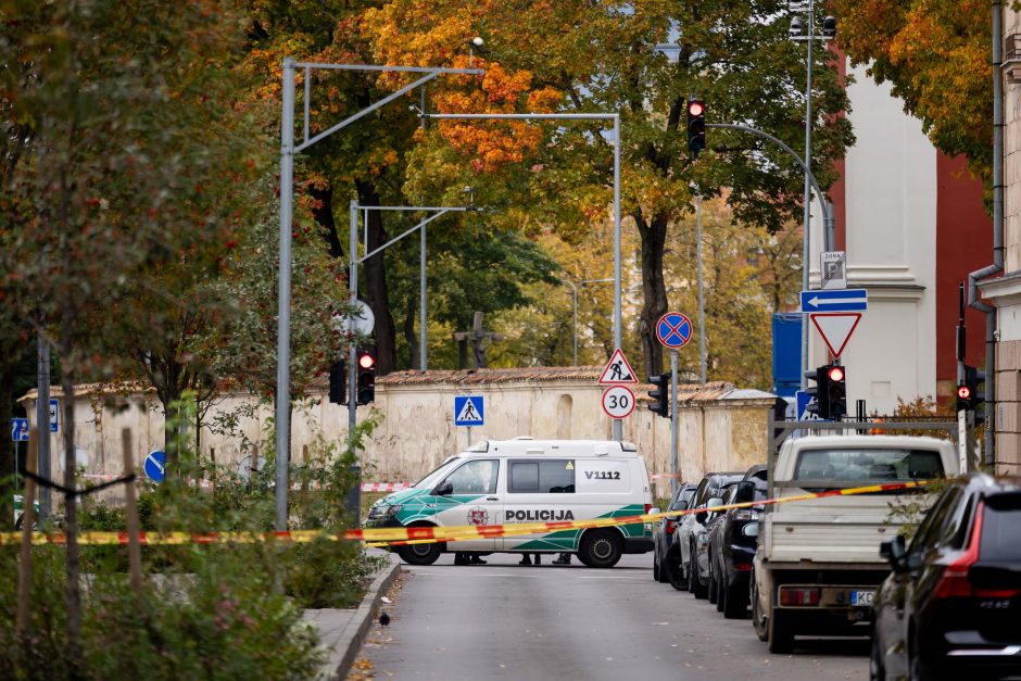 Įtariamajam advokato nužudymu Vilniuje kalėjimo vartai neatsivėrė