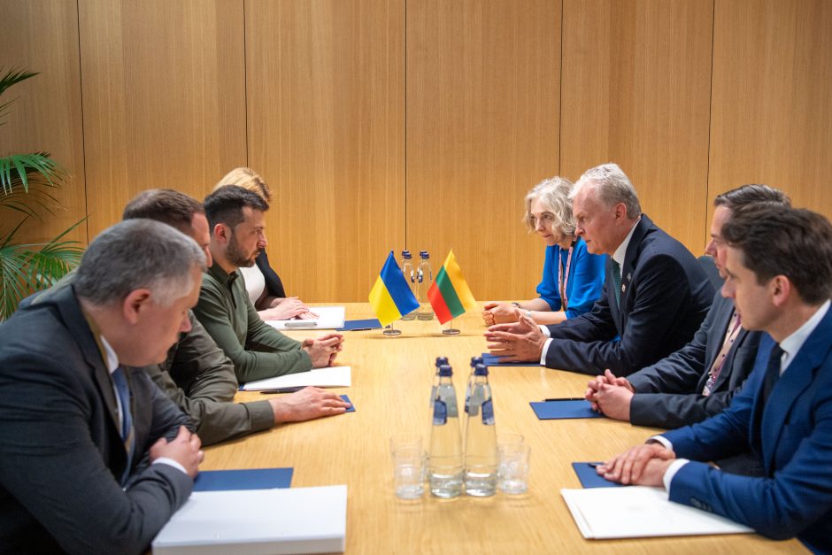 Lietuvos ir Ukrainos vadovai pasirašė susitarimą 10 metų bendradarbiauti saugumo srityje