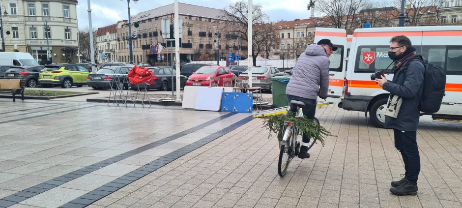 Urėdija: gyventojams išdalinta apie 100 tūkst. eglišakių