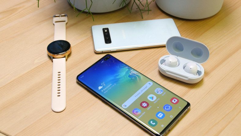 Pristatytas „Samsung Galaxy S10“: kodėl trys modeliai ir kuo jie skiriasi?