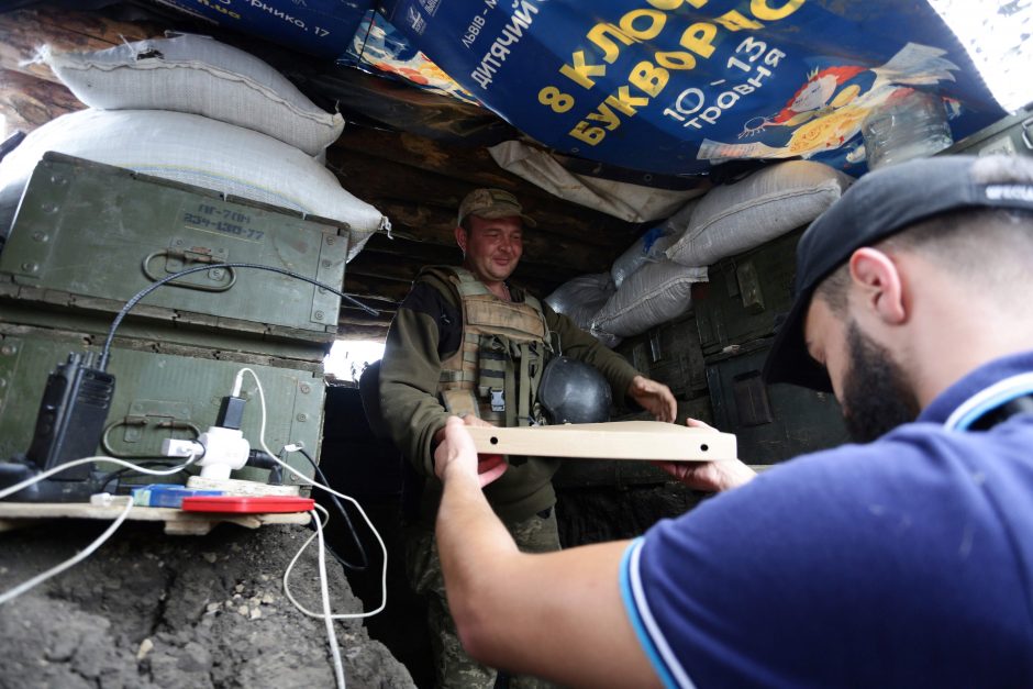 Pica fronto linijoje: Ukrainos veteranai maitina kariškius karštuosiuose taškuose