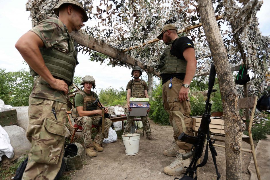 Pica fronto linijoje: Ukrainos veteranai maitina kariškius karštuosiuose taškuose