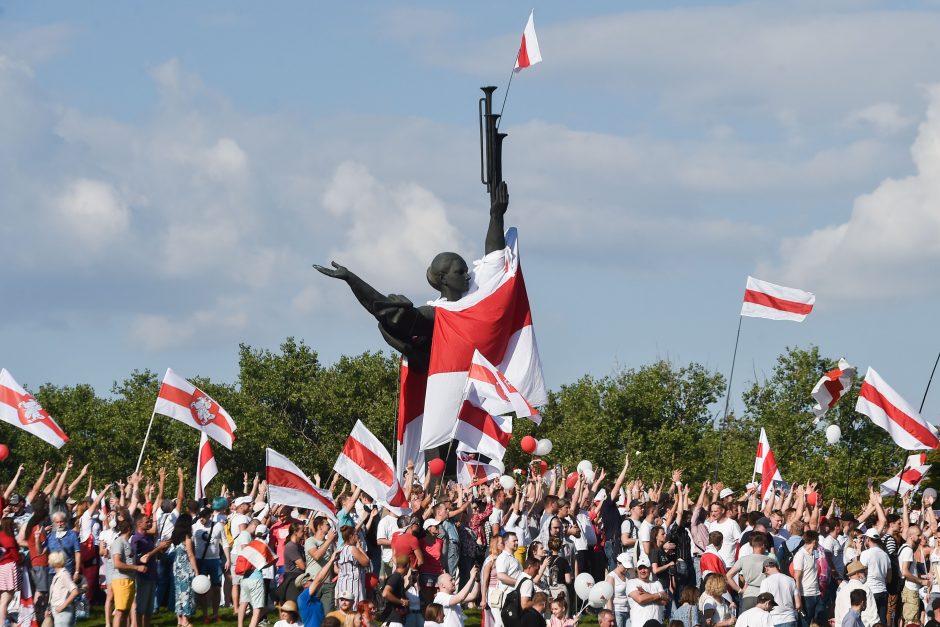 S. Cichanouskajos štabas ragina Baltarusijoje pradėti visuotinį streiką