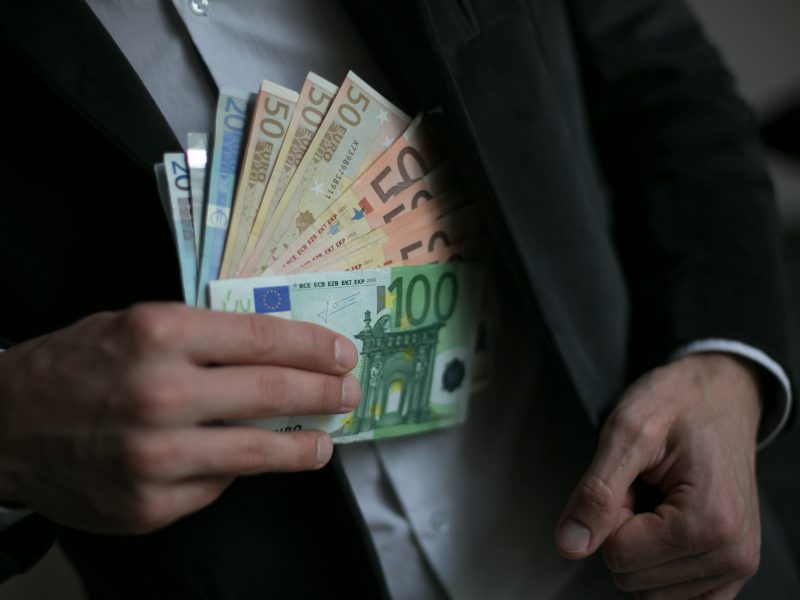 Bus teisiamas daugiau nei 200 tūkst. eurų iš įmonės pasisavinęs klaipėdietis