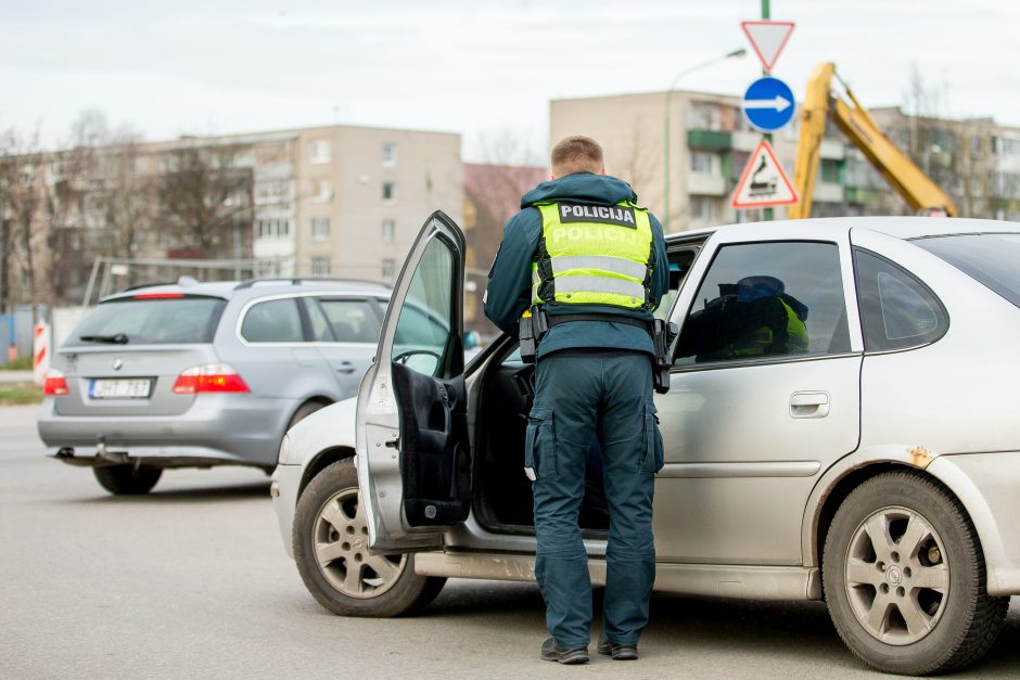 Klaipėdos pareigūnų akiratyje – įkaušusios moterys ir atkaklus telšiškis