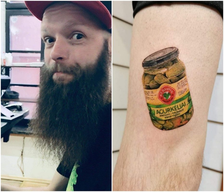 Kėdainių agurkėliai ant klaipėdiečio kūno virto tatuiruote