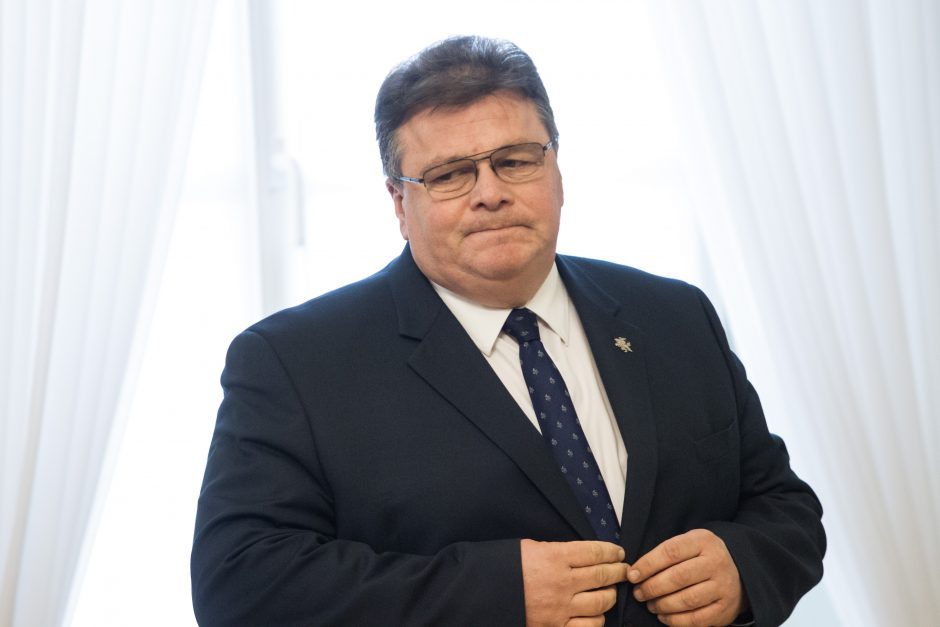 L. Linkevičius pasiūlė Baltarusijai alternatyvą naftai ir dujoms iš Rusijos