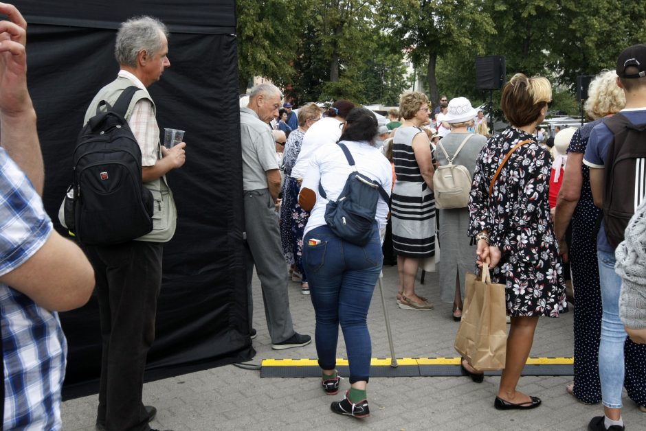 Prieš Jūros šventę Klaipėda sulaukė pinigų kaulytojų