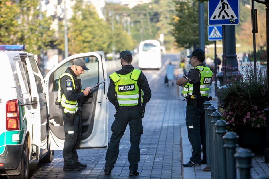 Vilniaus policija apie darbą patikros postuose: sulaikyti penki asmenys