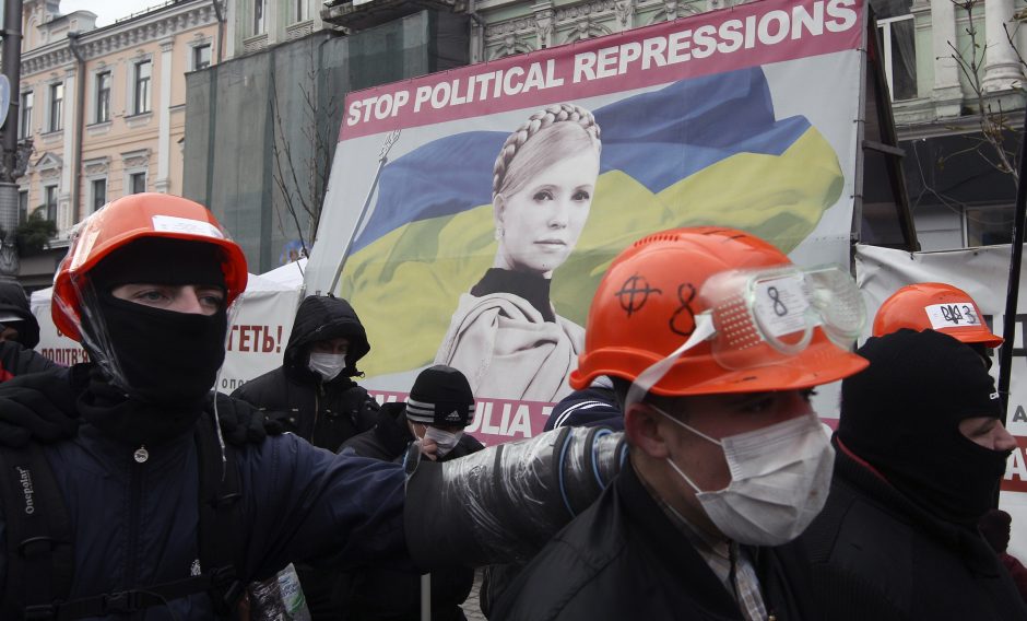 Protesto akcija Kijevo Nepriklausomybės aikštėje peraugo į visuotinį streiką