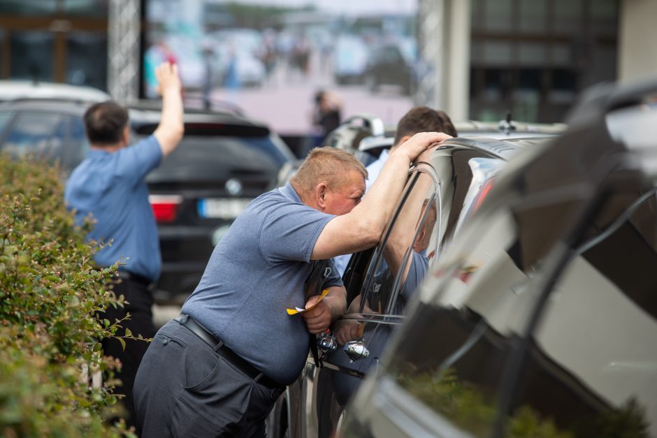 Naujai įkurtos „Laisvės ir teisingumo“ lyderiai tikisi keliolikos mandatų Seime