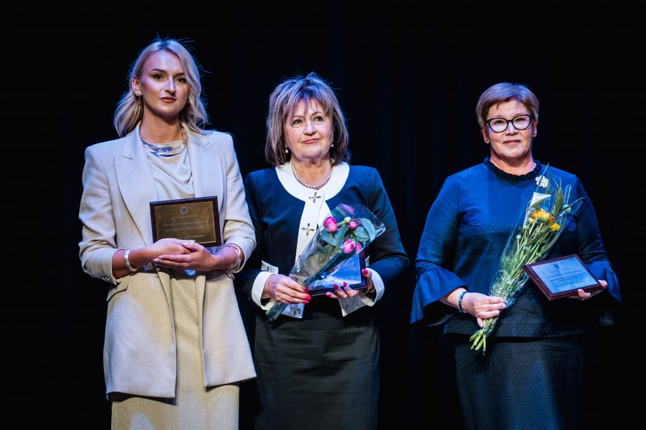 Kaunas iškilmingai paminėjo medicinos darbuotojų dieną: laureatams įteiktos premijos