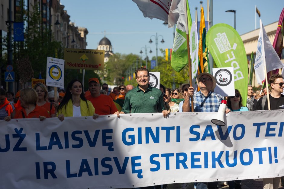 Profesinių sąjungų eitynės ir protestas Gegužės 1-osios proga