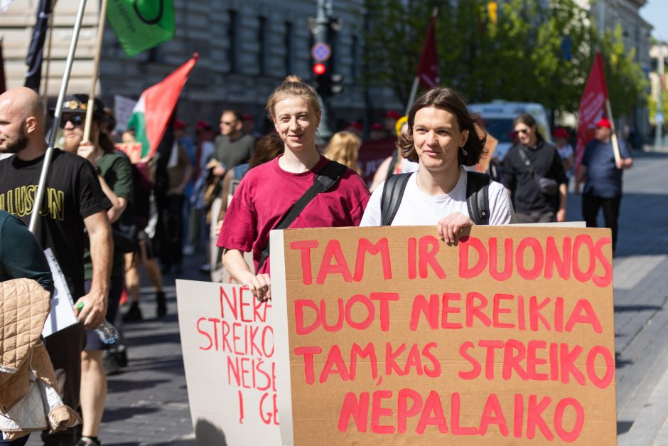 Profesinių sąjungų eitynės ir protestas Gegužės 1-osios proga