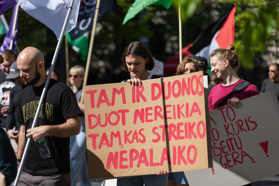 Profesinių sąjungų eitynės ir protestas Gegužės 1-osios proga