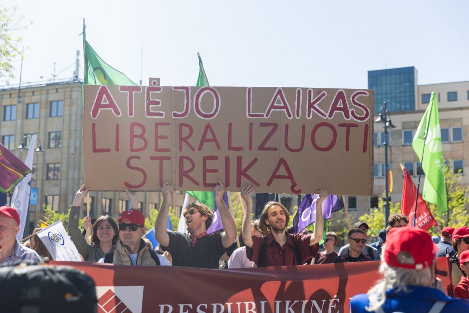 Profesinių sąjungų eitynės ir protestas Gegužės 1-osios proga