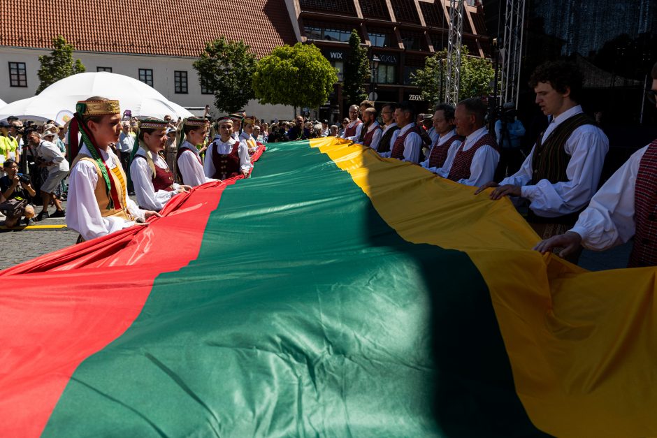 Pasaulio lietuvių bendruomenių ir Lietuvos tautinių bendrijų dienos atidarymas