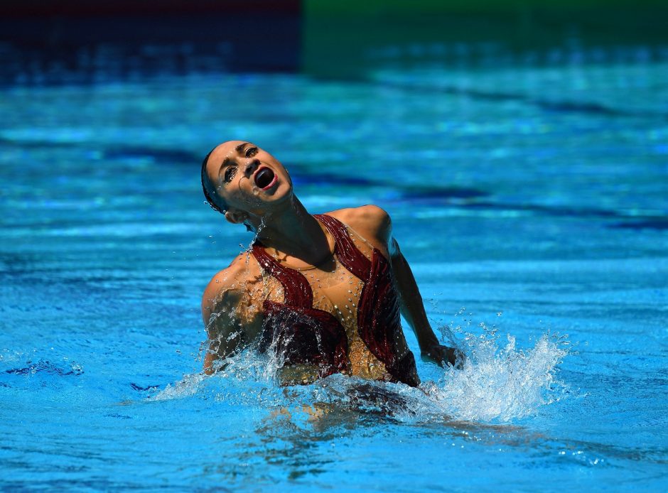 Pasaulio čempionate – dramatiškas sportininkės gelbėjimas vandenyje: ji nekvėpavo