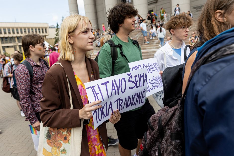 G. Nausėda apie LGBTIQ eitynes: visi nusipelno teisės į civilizuotus santykius