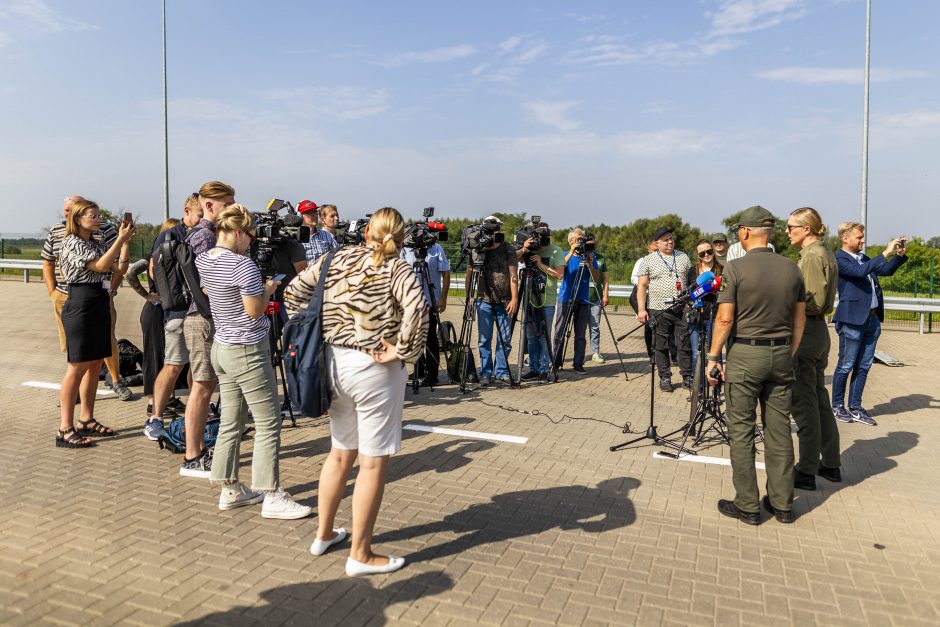 Ministrė: du pasienio punktai su Baltarusija uždaromi dėl kontrabandos, „Wagner“ grėsmės