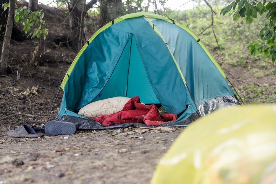 Nuosprendis benamio padegimo byloje: vienas recidyvistas įkalintas, kitas paleistas teismo salėje