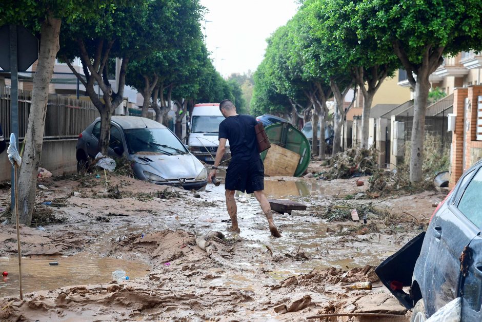 „Išgyvena žmonių tragediją kaip savą“: Valensiją užklupusi nelaimė Ispanijos lietuvės akimis 