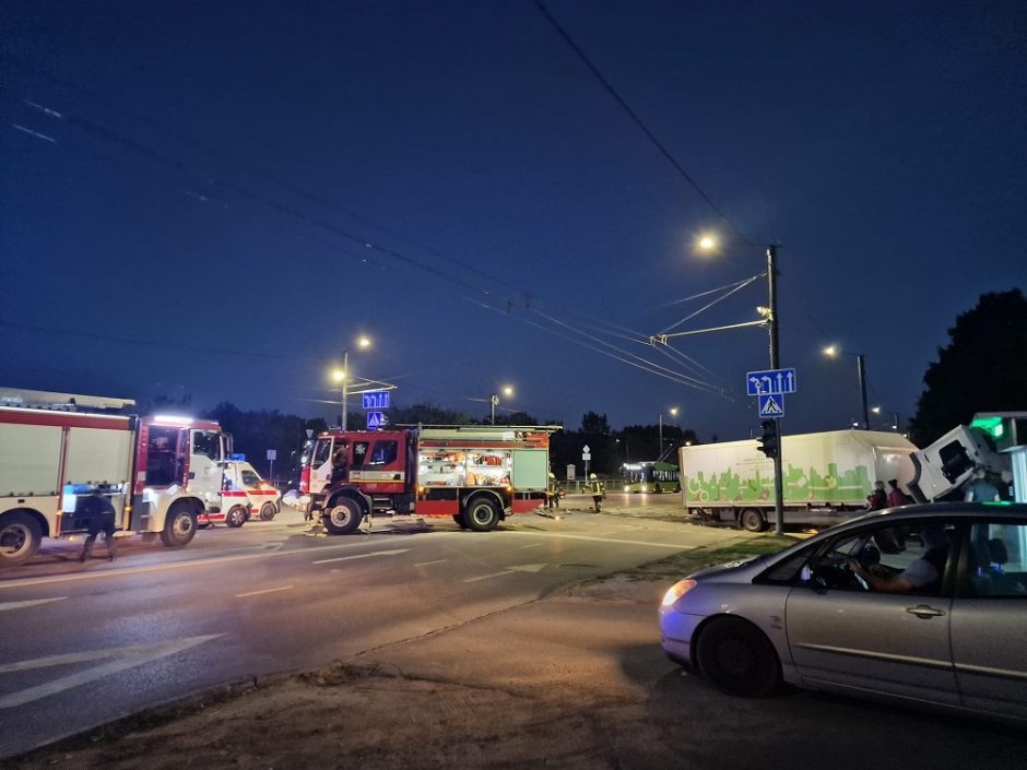 GMP tarnybos vadovas: tai viena didžiausių avarijų Kaune