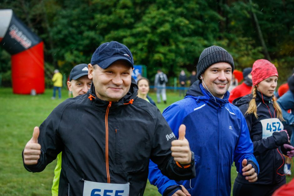 Susigrūmęs su pajūrio vėju bėgime „Gintarinė jūrmylė“ triumfavo R. Kančys