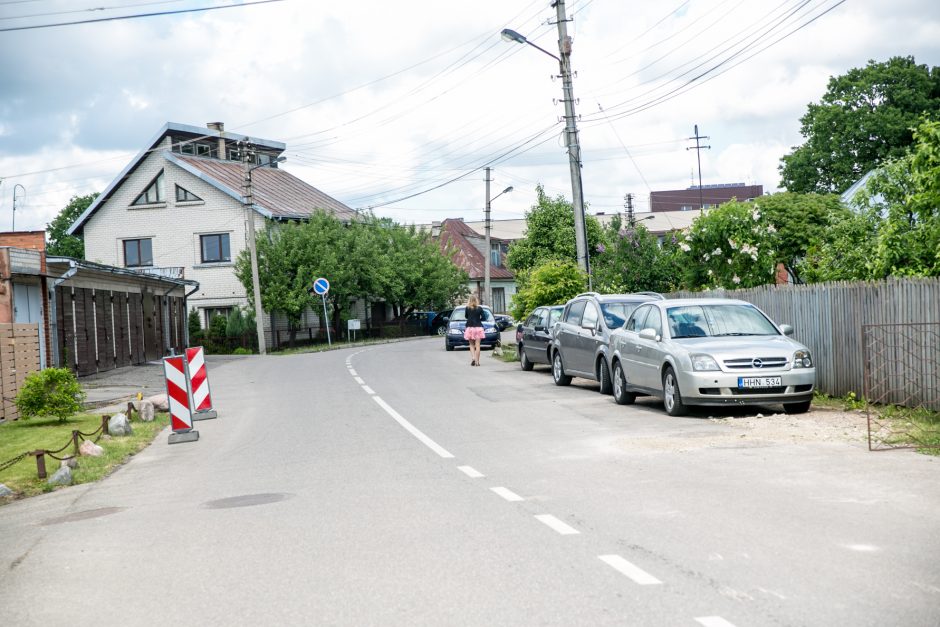 Dar vienas akibrokštas prie Kauno klinikų: ženklų nėra, o baudas rašo