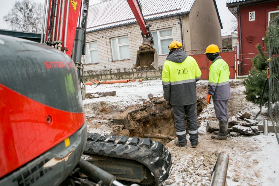 Žaliakalnyje gatves išasfaltavo, o paskui ir vėl išrausė