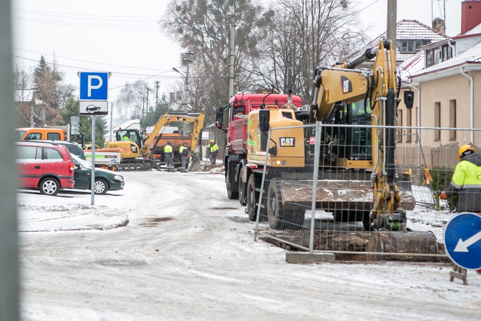 Žaliakalnyje gatves išasfaltavo, o paskui ir vėl išrausė