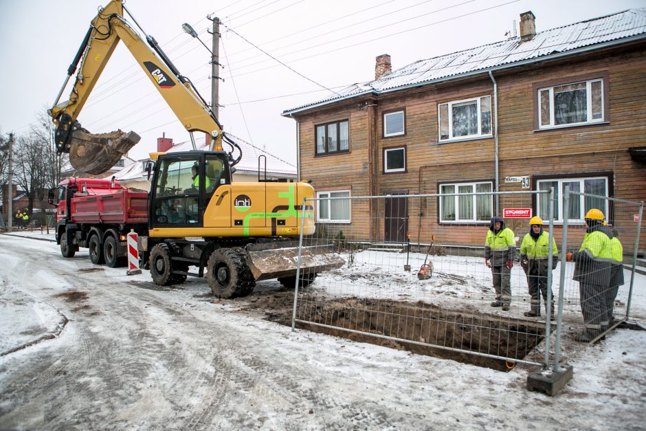 Žaliakalnyje gatves išasfaltavo, o paskui ir vėl išrausė