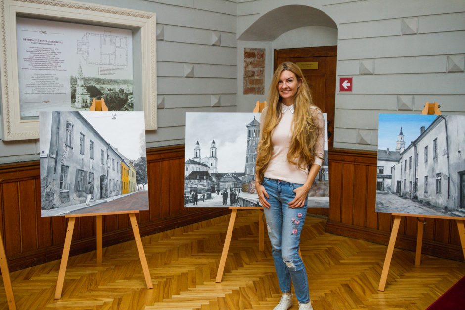 Menininkės pažadas – toliau piešti Kauną