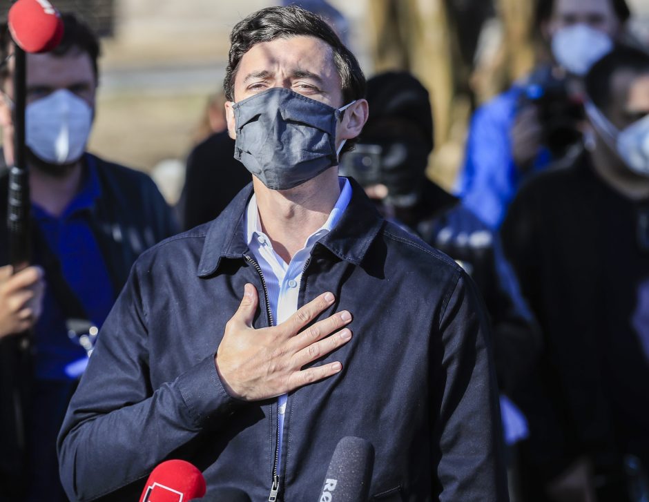 Prisiekus Džordžijoje išrinktiems politikams, JAV Senato kontrolę perėmė demokratai