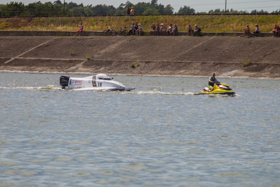 F2 vandens formulių lenktynės: kas laimėjo pirmą etapą?