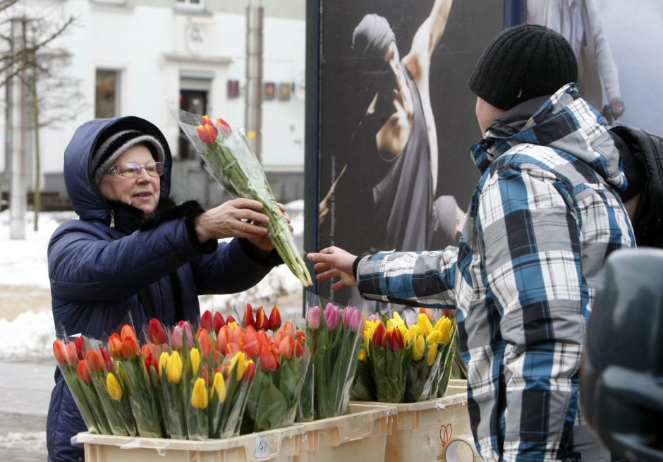 Gėlių pardavėjams – septynis kartus didesnis mokestis