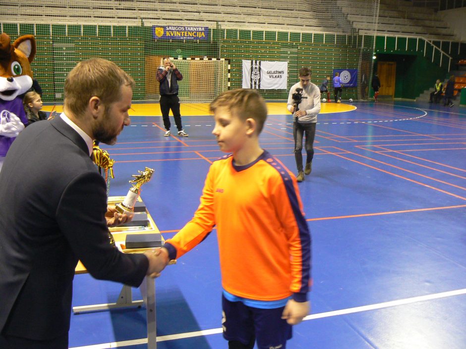 Kaune – Klaipėdos futbolo mokyklos berniukų triumfas