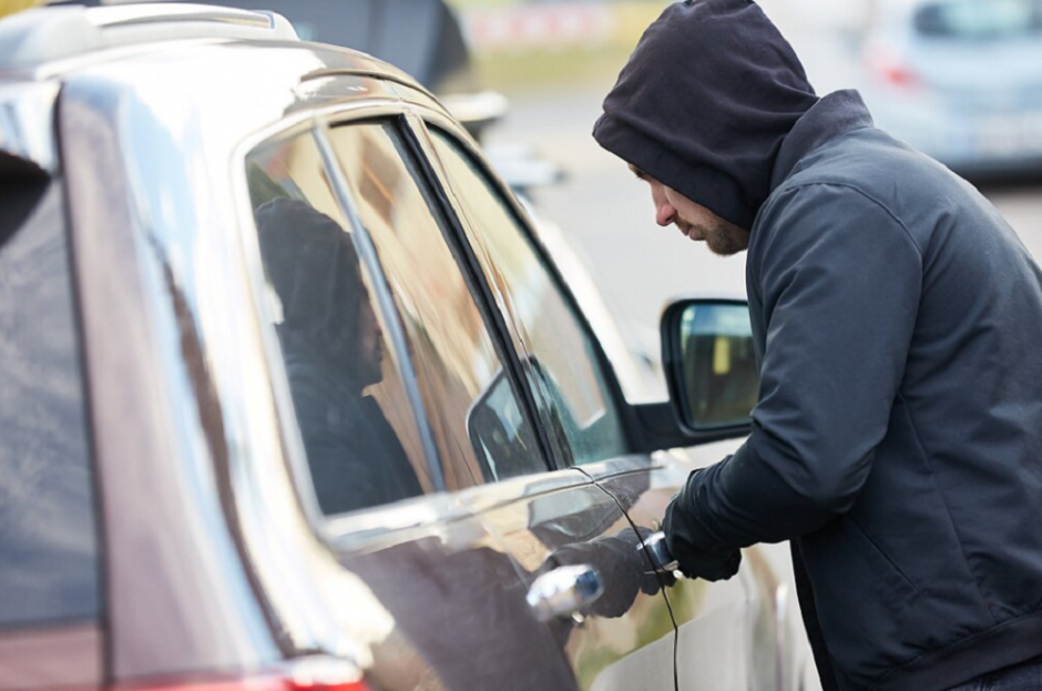 Šiauliuose pavogtas 35 tūkst. eurų vertės automobilis rastas Kaune