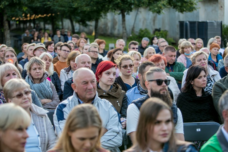 Koncertų cikle „Pažaislio liepų alėjos vakarai“ – festivalio „Purpurinis vakaras“ atidarymas