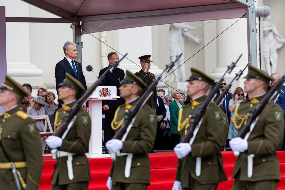 Lietuvos ginkluotųjų pajėgų vėliavų, būrių ir vadų rikiuotė