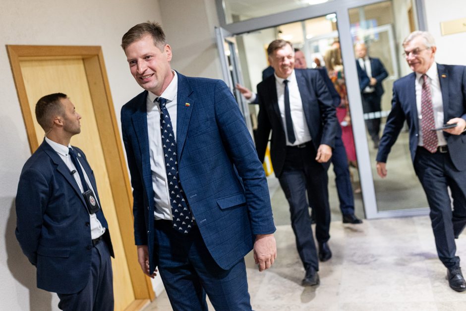 Į Seimo pirmininkus pasiūlytas vienintelis demokratas S. Skvernelis