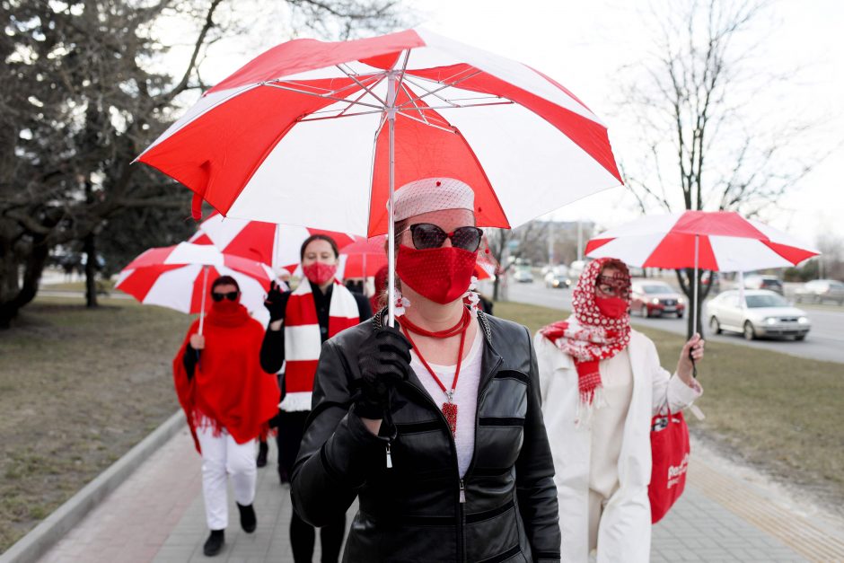 Baltarusijoje darbdaviai galės atleisti protestuoti raginančius darbuotojus