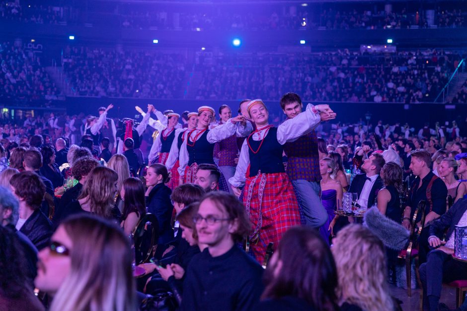 Metų roko grupės „Abudu“ statulėlė tą pačią naktį atsidūrė „Vinted“: kaina – įspūdinga  